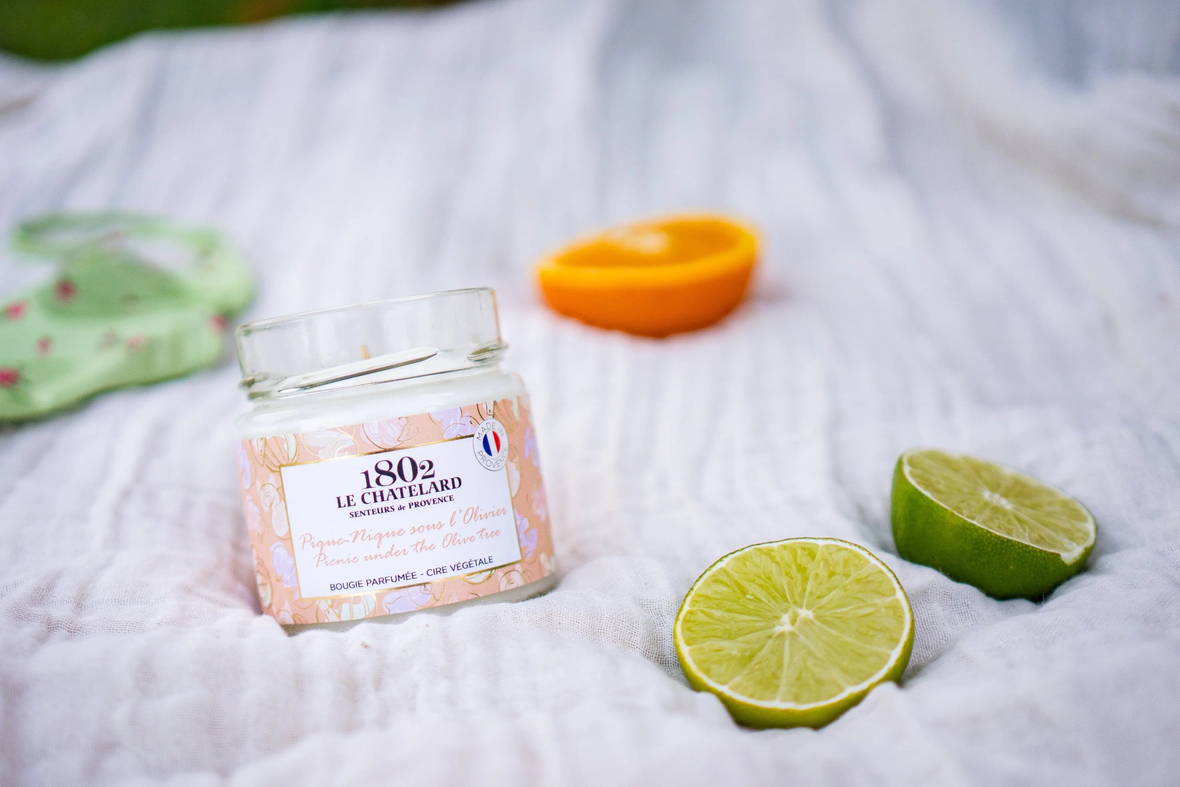 The-Signature-Scented-Candles LE CHATELARD AARYAN PRIVATE LIMITED